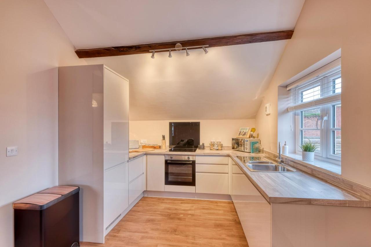 The Station Loft City Centre 1-Bed Apartment Worcester Zewnętrze zdjęcie